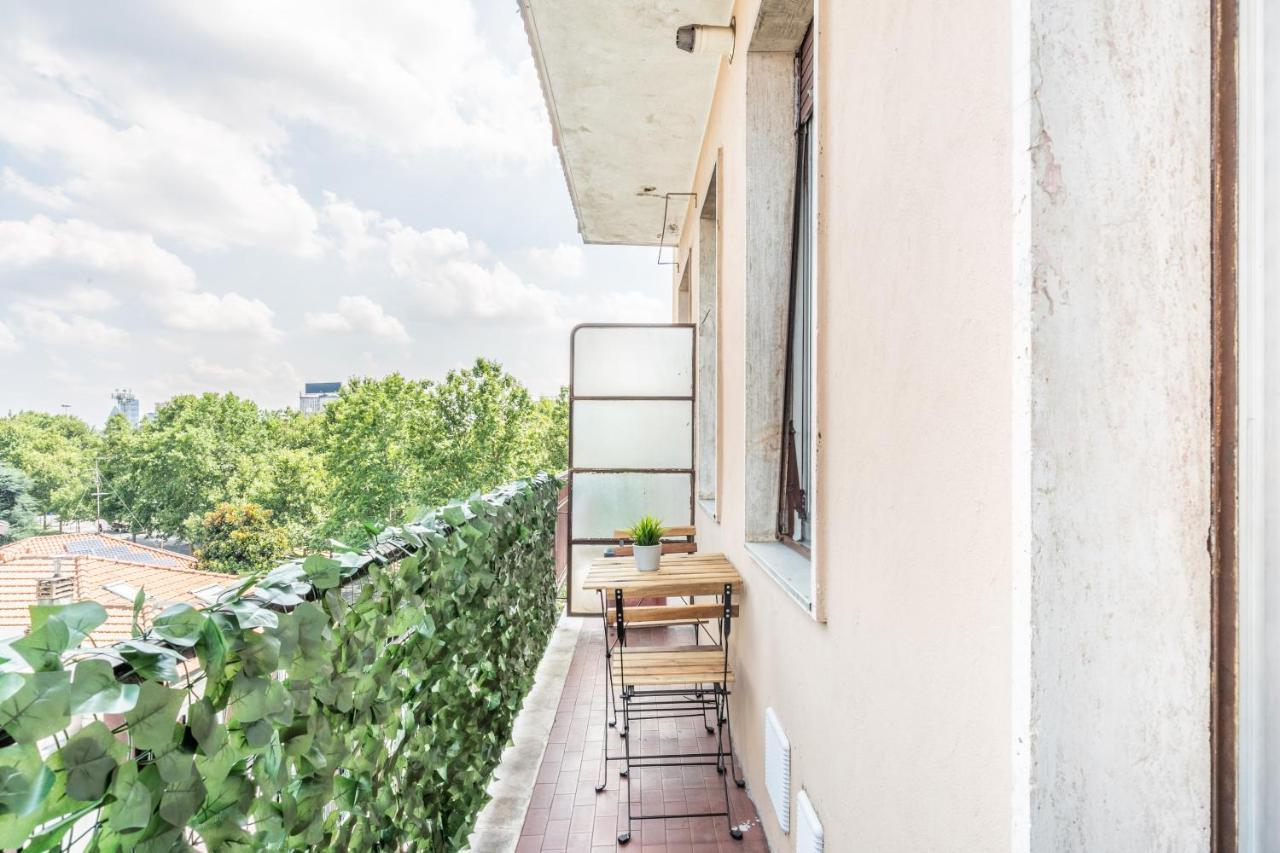 דירות מילאנו 'Tribal House' Sansiro-Rhofiera-Duomo מראה חיצוני תמונה